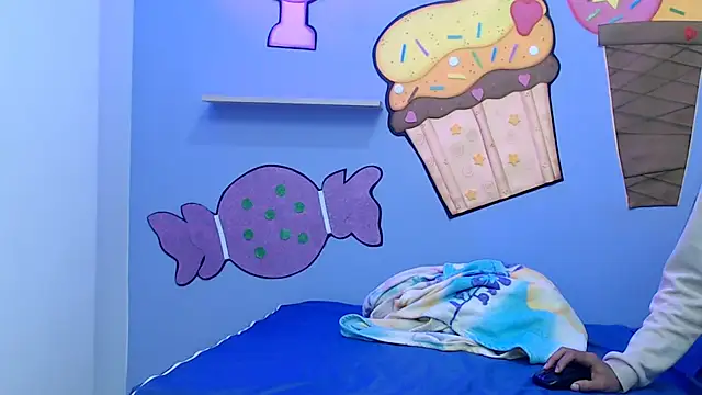 Snapshot of skinnysexzara18 chatting on 02/08/26, 01:20 skinnysexzara18 online show from 02/08/26, 01:20