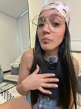 Snapshot of EVA_WILD1 chatting on 02/15/26, 09:22 EVA WILD1 online show from 02/15/26, 09:22