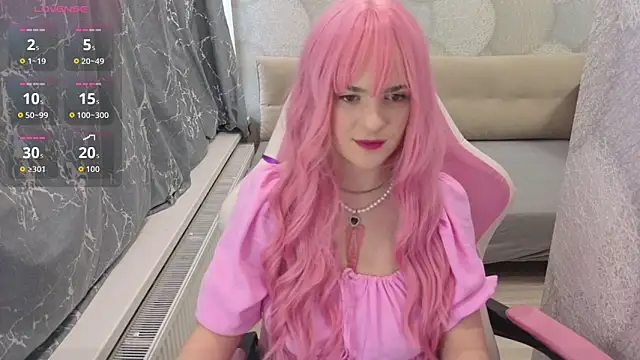 Snapshot of Mistress-Stella chatting on 03/08/26, 11:25 Mistress-Stella online show from 03/08/26, 11:25