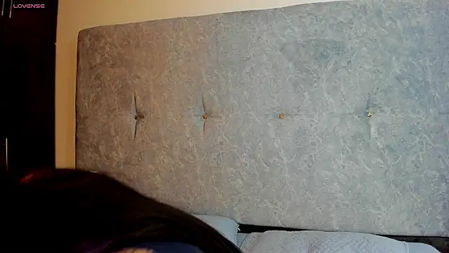 Evangeline heell online show from 02/03/26, 11:04