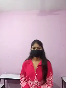 Snapshot of HotxMuskan chatting on 03/06/26, 03:58 HotxMuskan online show from 03/06/26, 03:58