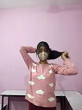 Snapshot of HotxMuskan chatting on 03/18/26, 07:44 HotxMuskan online show from 03/18/26, 07:44