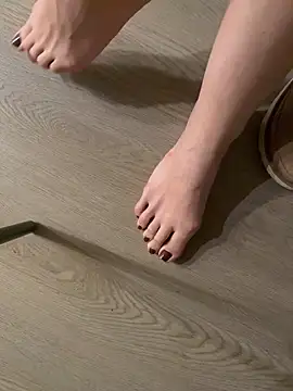 Snapshot of leshowcho chatting on 02/25/26, 09:46 leshowcho online show from 02/25/26, 09:46