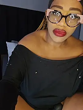 Snapshot of Sultrydiva1 chatting on 02/01/26, 06:12 Sultrydiva1 online show from 02/01/26, 06:12