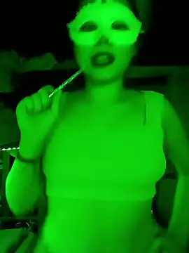 Snapshot of Sexyhanna14 chatting on 01/13/26, 02:28 Sexyhanna14 online show from 01/13/26, 02:28