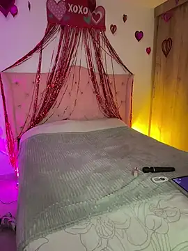 Snapshot of Nina_Belle chatting on 02/11/26, 03:11 Nina Belle online show from 02/11/26, 03:11