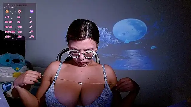 Snapshot of Princess_Venus chatting on 02/01/26, 05:50 Princess Venus online show from 02/01/26, 05:50