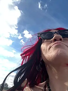 Snapshot of ViironiikaHostiile chatting on 03/08/26, 11:19 ViironiikaHostiile online show from 03/08/26, 11:19