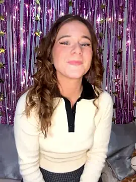 Snapshot of teenyblossom chatting on 01/05/26, 10:57 teenyblossom online show from 01/05/26, 10:57