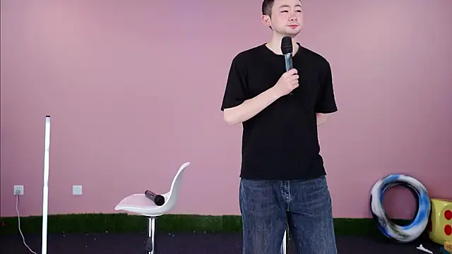 w-lucky online show from 02/16/26, 03:30