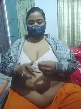 momo loves online show from 02/16/26, 03:46