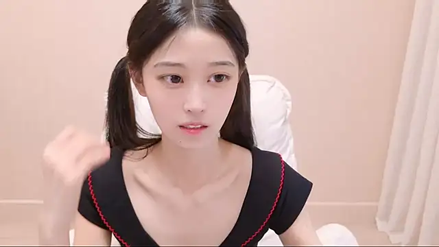 iiiiiiiiiu online show from 05/15/26, 09:16