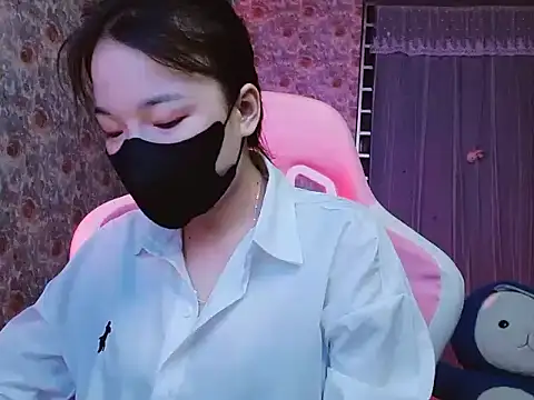 -Tamy- online show from 04/26/26, 02:04