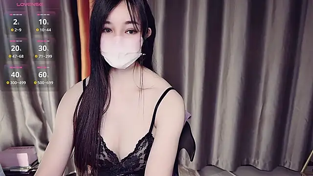 Snapshot of NolanMia chatting on 01/15/26, 11:04 NolanMia online show from 01/15/26, 11:04