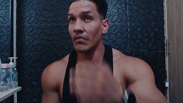 Snapshot of viktor_herrera chatting on 01/13/26, 07:41 viktor herrera online show from 01/13/26, 07:41