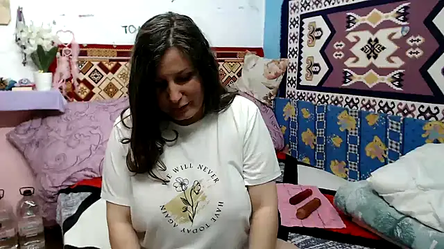 Adelinemilf online show from 05/11/26, 05:24