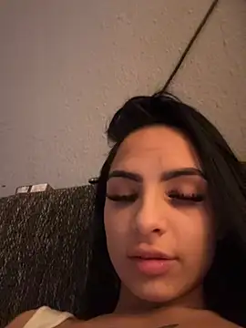 Evelin199 online show from 05/03/26, 07:53
