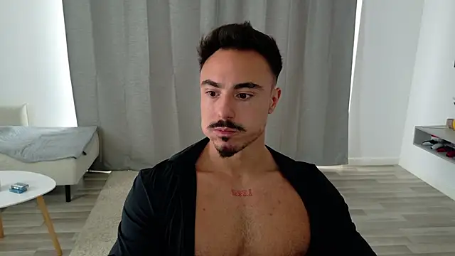 Snapshot of Master_Lukas chatting on 05/21/26, 12:12 Master Lukas online show from 05/21/26, 12:12