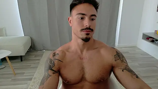 Master Lukas online show from 06/15/26, 02:08