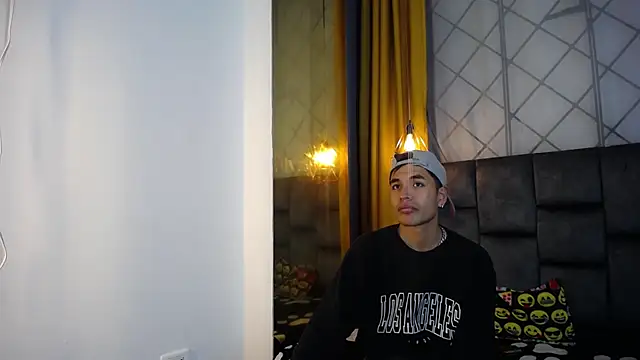 Snapshot of Maik_Russo chatting on 01/10/26, 11:34 Maik Russo online show from 01/10/26, 11:34