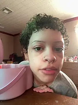 Snapshot of jojosbizarrelyf chatting on 02/07/26, 02:32 jojosbizarrelyf online show from 02/07/26, 02:32