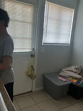 Snapshot of jojosbizarrelyf chatting on 03/14/26, 03:50 jojosbizarrelyf online show from 03/14/26, 03:50