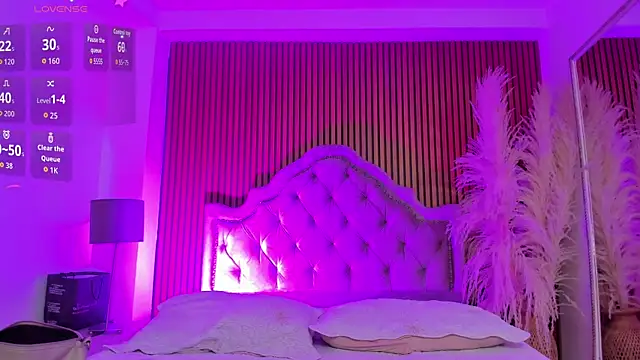 Violett hott  online show from 02/19/26, 01:29