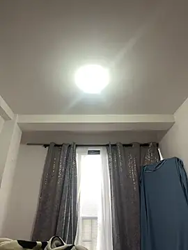 Violett hott  online show from 04/30/26, 11:38