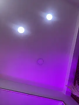 Violett hott  online show from 05/10/26, 12:32