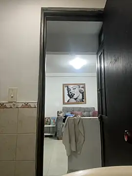 Violett hott  online show from 05/28/26, 11:29