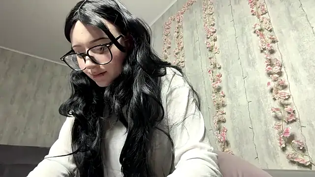 Snapshot of pinkfondnes chatting on 03/11/26, 10:38 pinkfondnes online show from 03/11/26, 10:38