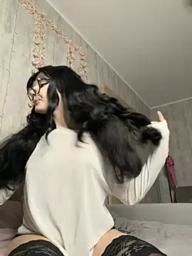 Snapshot of pinkfondnes chatting on 03/13/26, 09:10 pinkfondnes online show from 03/13/26, 09:10