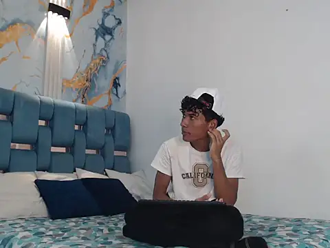 Snapshot of MAPOLA_GREAT chatting on 01/07/26, 07:22 MAPOLA GREAT online show from 01/07/26, 07:22