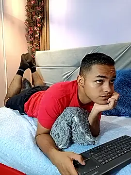 Snapshot of studentdeivy_ chatting on 01/10/26, 10:39 studentdeivy online show from 01/10/26, 10:39