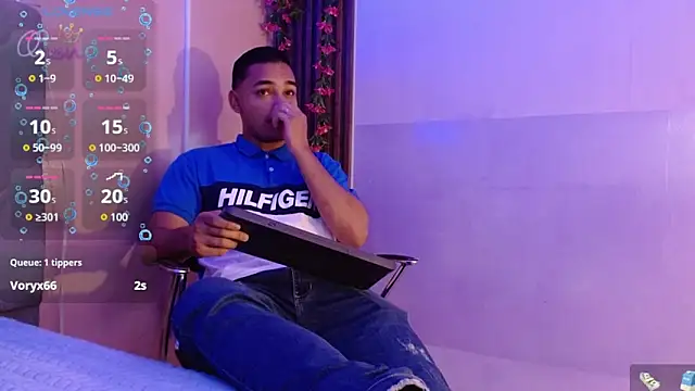 Snapshot of studentdeivy_ chatting on 02/23/26, 12:02 studentdeivy online show from 02/23/26, 12:02