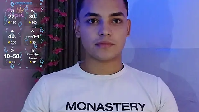 Snapshot of studentdeivy_ chatting on 02/27/26, 12:43 studentdeivy online show from 02/27/26, 12:43