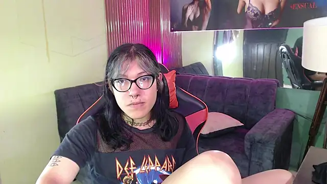 Snapshot of lilith_ayanami chatting on 05/04/26, 11:28 lilith ayanami online show from 05/04/26, 11:28