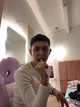 Snapshot of Iamcami_ chatting on 02/23/26, 06:49 Iamcami online show from 02/23/26, 06:49