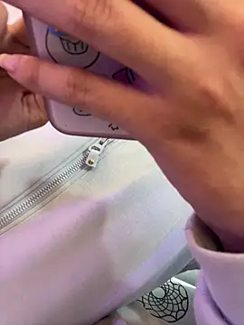 Snapshot of Iamcami_ chatting on 03/06/26, 07:10 Iamcami online show from 03/06/26, 07:10