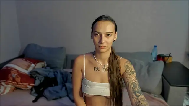 Snapshot of AnnaMized chatting on 01/12/26, 01:38 AnnaMized online show from 01/12/26, 01:38