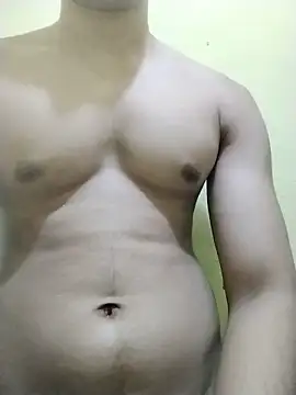 Snapshot of desiBig_dick chatting on 06/21/26, 03:36 desiBig dick online show from 06/21/26, 03:36