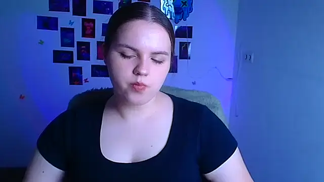 Kitty Mia Kitty online show from 03/09/26, 06:39