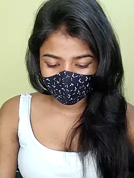 Snapshot of trinasa chatting on 03/08/26, 09:29 trinasa online show from 03/08/26, 09:29