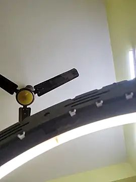 Snapshot of trinasa chatting on 03/17/26, 09:18 trinasa online show from 03/17/26, 09:18