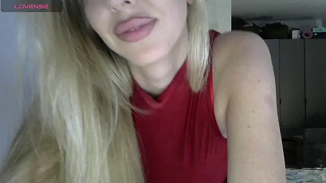 LizaSweetyq online show from 04/28/26, 12:10