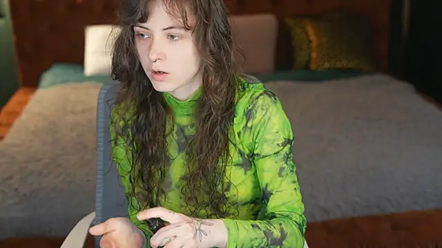Orly flame online show from 05/15/26, 11:17