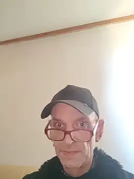 Snapshot of dongoralesko77 chatting on 03/07/26, 08:55 dongoralesko77 online show from 03/07/26, 08:55