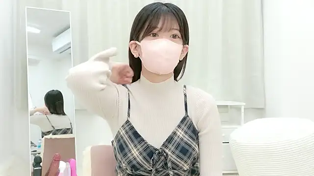 yuruchan  online show from 03/16/26, 07:56