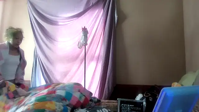 Tamiii420 online show from 01/09/26, 03:26