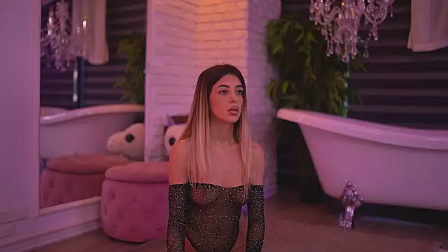 Snapshot of ItsIvyLicious chatting on 01/19/26, 06:28 ItsIvyLicious online show from 01/19/26, 06:28